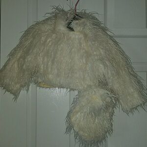 3 Pommes white wooly coat matching hat 18m NWT